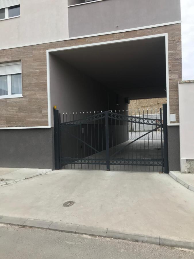 Apartman Mdb Subotica Exterior photo